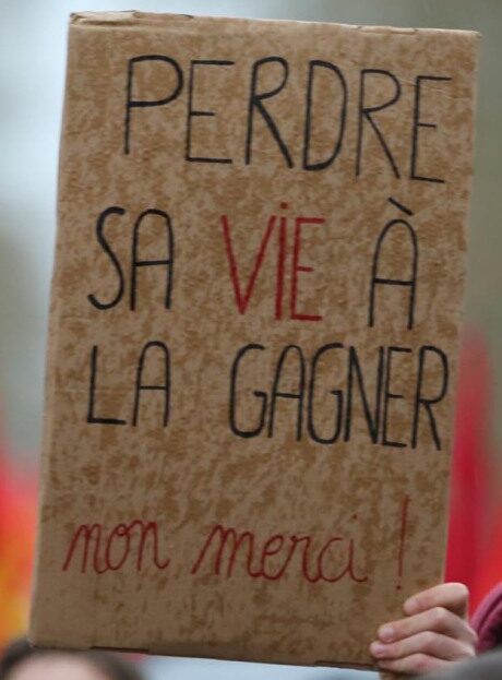 Lire la suite à propos de l’article Perdre sa vie à la gagner.